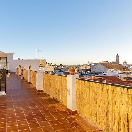Fun Building Flats By Homeabout Malaga Exterior photo