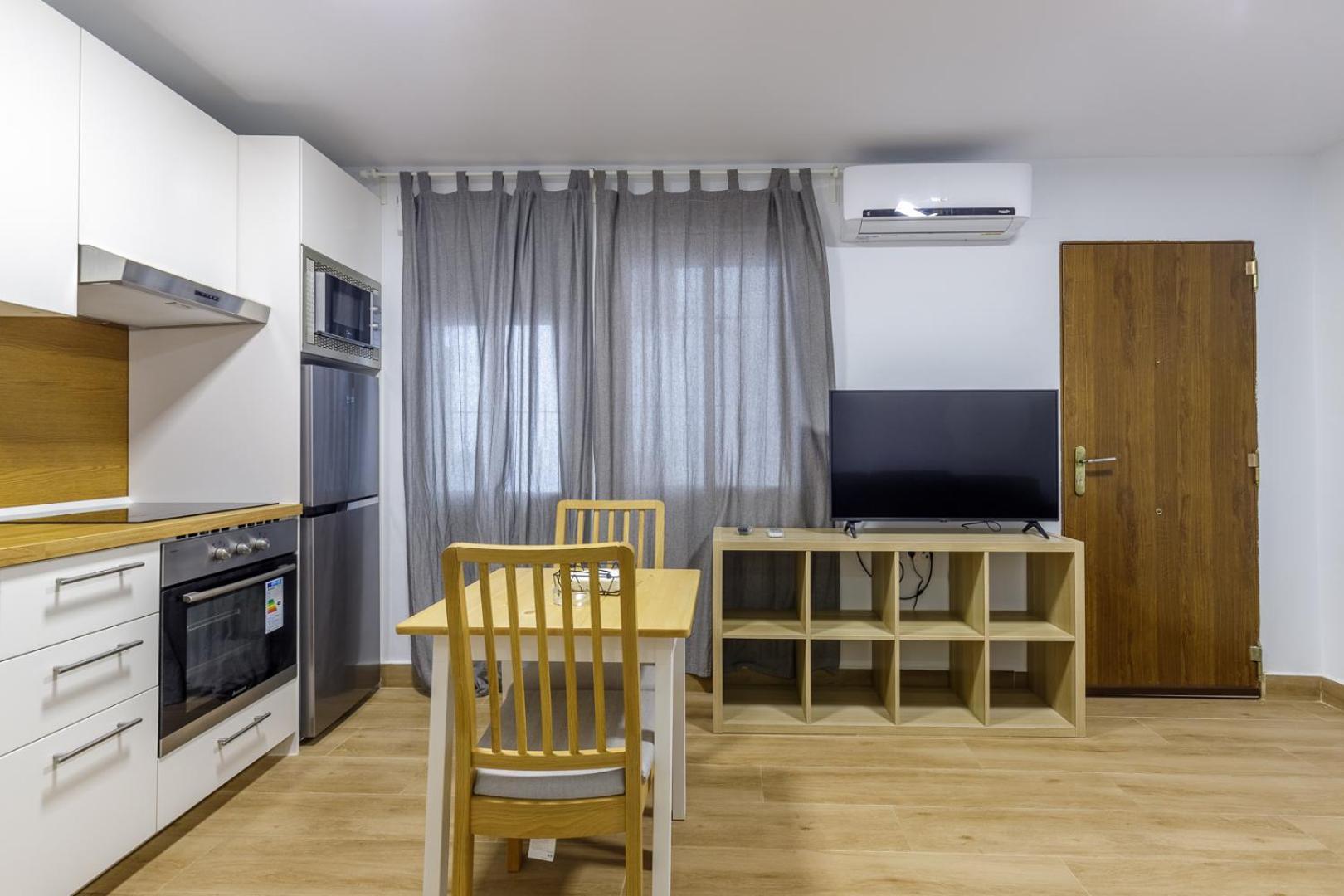 Fun Building Flats By Homeabout Malaga Exterior photo